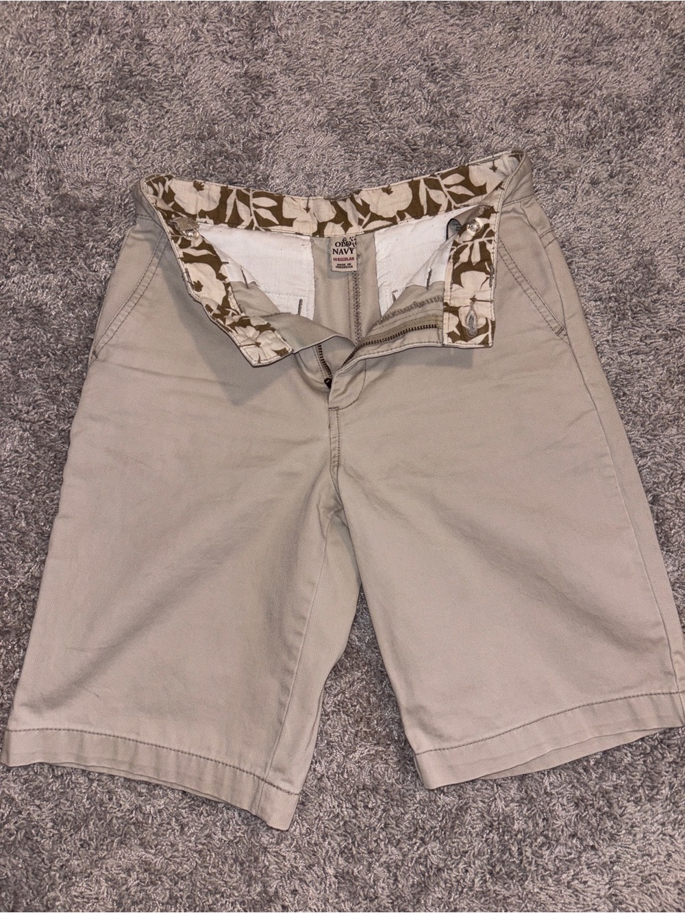 Vintage Old Navy Khaki Bermuda Short